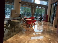 -一兆韦德健身(慧芝湖店)