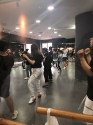 -5KM舞蹈街舞工作室