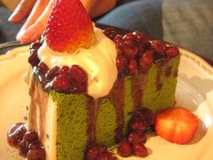 生抹日式红豆蛋糕-luutosa  cafe & tea 鹿兔山