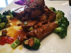 -鑫巴蜀小镇 · 水煮鱼专研店(玉桥店)