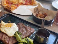 -必胜客(金鹰店)