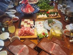 -慢丽江·云南野生菌土鸡锅(西山店)