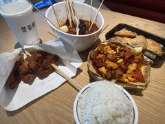 -蓉李记成都名小吃(武汉经开万达店)