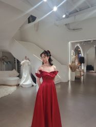 -艾米丽婚纱礼服