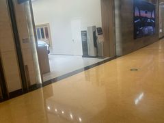 -理想汽车(世纪汇店)