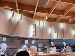 -关东小磨东北菜(漕河泾印象城店)