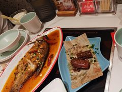 -黄记煌三汁焖锅(新佳丽江汉路店)