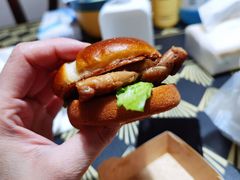-麦当劳(长兴路万达店)