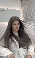 点击看大图 -星座SALON烫染接发馆
