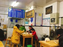 大堂-牛味十足传统美食(凤凰西街店)