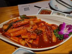 -唯成•韩国炭火烤肉 유성고기