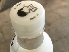 喜桃香味无糖气泡水-喜茶(上海正大广场店)