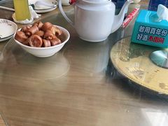 -金卯白肉罩火烧