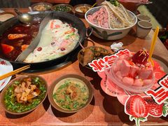 -周小明火锅(黑金冠社区店)