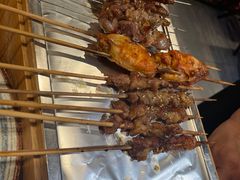 -喝丢一只鞋海鲜烧烤·海肠捞饭(文体街店)