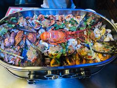 -东记炭炉·海鲜鸡煲(龙华店)