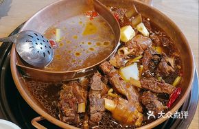 Signature Sichuan Lamb Spine and Tendon Hot Pot