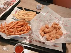 -The Habit Burger Grill 哈比特汉堡(复兴soho店)