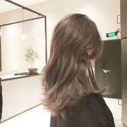 -HAIR HERE造型