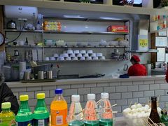-百品聚旋转火锅(万德庄店)