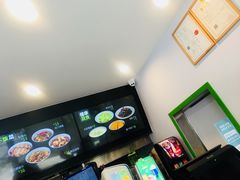 -老乡鸡(武汉中南梅苑小区地铁站店)