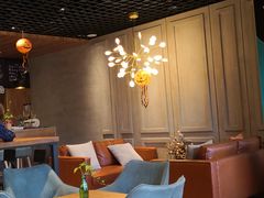 -ZING COFFEE 镜咖啡