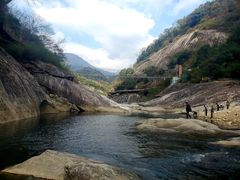 -燕子河大峡谷天坑仙境