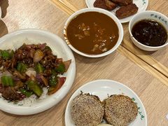 -护国寺小吃店(红莲南路店)