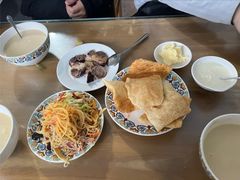 -努尔古丽奶茶
