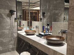 -海纳百川·都市温泉·足道·SPA(学院路店)