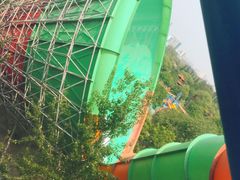 游乐设施-欢乐水魔方水世界