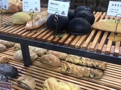 -焙丽拾光(麦凯乐直营店)