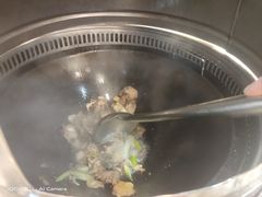 -地锅公社·现炒地锅鸡·地锅鱼·夜宵(罗锦路店)