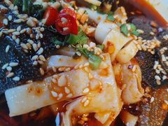 -炉小二铜锅牛蛙•川湘菜(三里屯店)