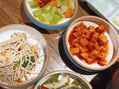 -明洞阿姨·韩式酱蟹烤肉·创意料理(三元桥店)