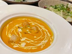 南瓜汤-Golden Lily河内巴黎法越料理餐厅(建国西路店)