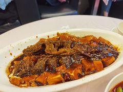 红烧豆腐烩黄鱼-玲珑餐厅(陕西南路店)