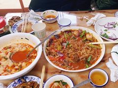 -苏莱特色牛骨滩羊手抓馆(长城东街总店)