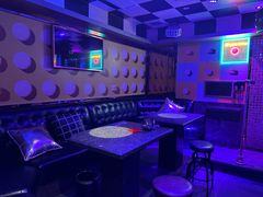 -好乐迪(张扬路八佰伴店)