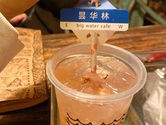樱花苏打水-大水的店(昙华林店)