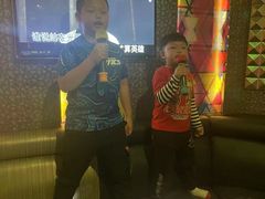 -K+全国连锁KTV(绿地缤纷天地店)