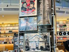 -黑胶星球(华发中城商都店)