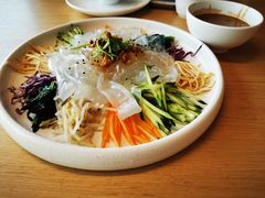 -关东小磨东北菜(上海长风大悦城店)