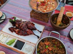 -老滇山寨•云南特色菜•地方菜•民族风情歌舞表演(金碧店)