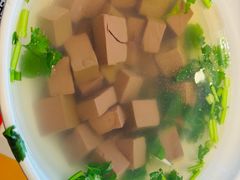 馋口鸭血汤-馋三尺蟹粉小笼(人民广场店)
