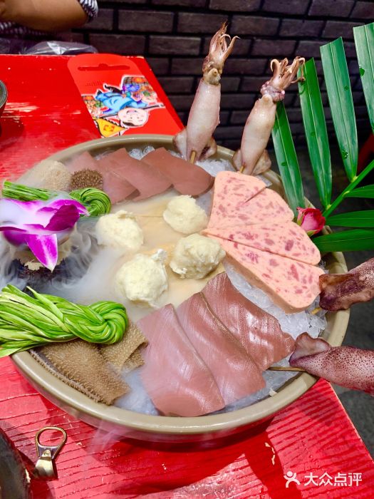 谭鸭血老火锅(长春一店)网红拼盘图片