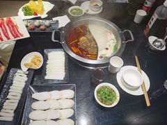 -吴记老锅底麻辣火锅(福州路店)