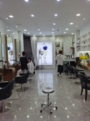 -迈丝发型艺术