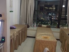 -张钰强中医正骨推拿连锁(华发商都店)