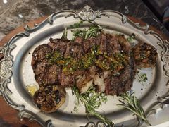 -LESCEDARS Brasserie Bistro香柏树